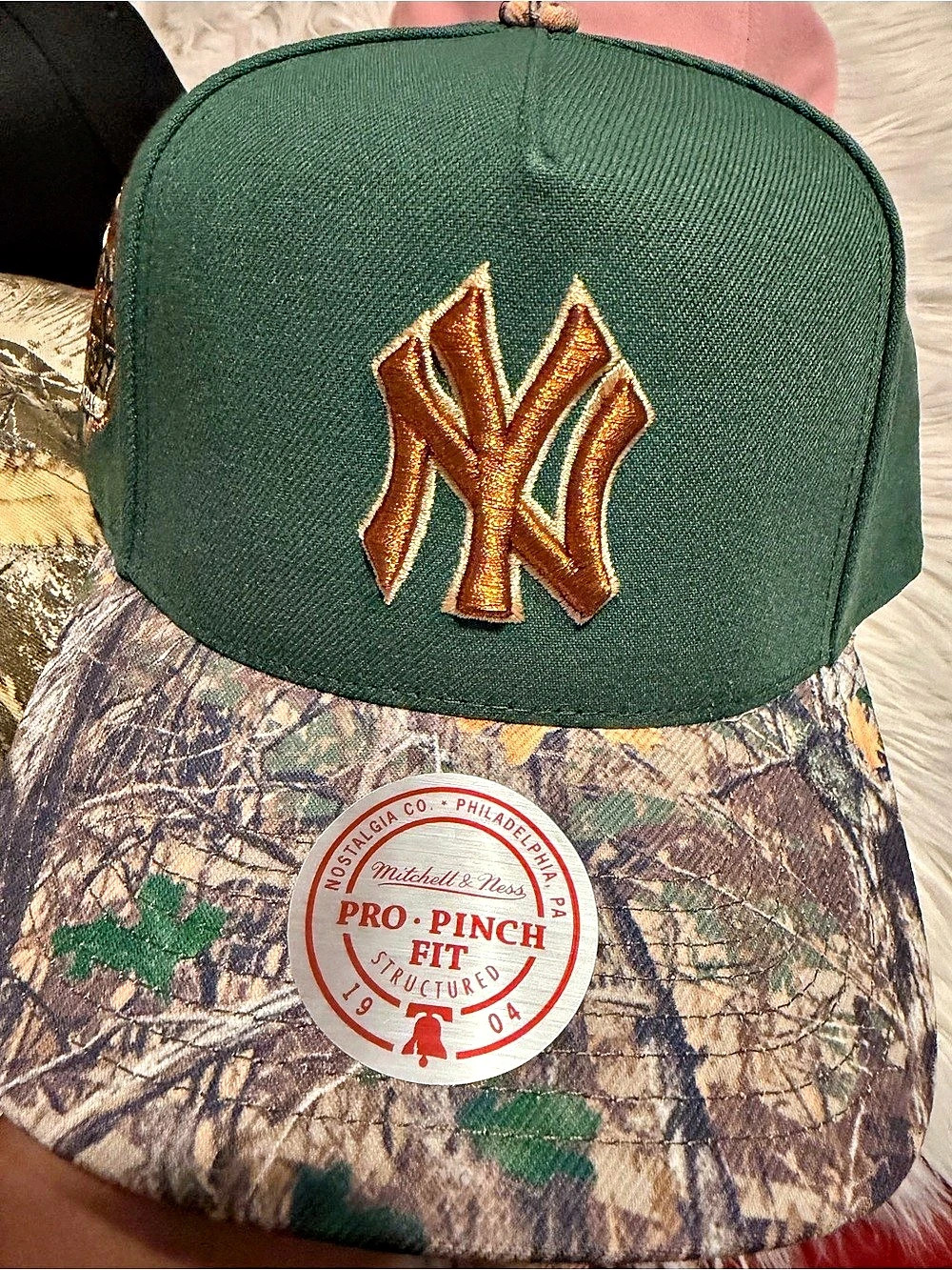 Mitchell & Ness New York Yankees MLB Pro Pinch Snapback Hat Pro Pinch Snapback